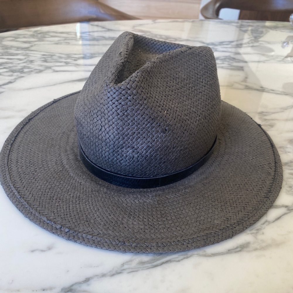 Janessa Leoné packable straw hat